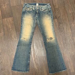 💚Vintage True Religion Bellbottom  distressed jeans💚